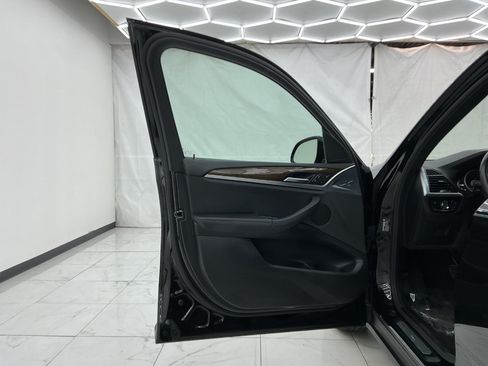 Used 2019 BMW X3 xDrive30i w/ Convenience Package AWD/4WD image 18