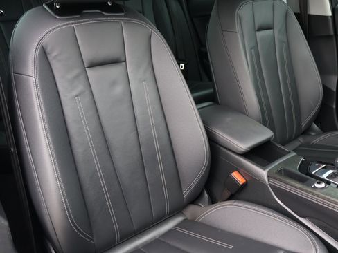 Used 2022 Audi A4 2.0T Premium Plus image 17