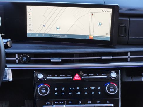 Certified 2024 Hyundai Santa Fe Limited image 24