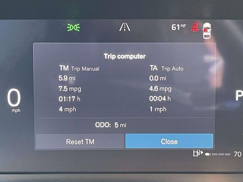 New 2026 Volvo XC40 B5 Plus w/ Protection Package Premier image 15