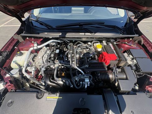 Used 2025 Nissan Sentra SV FWD image 25