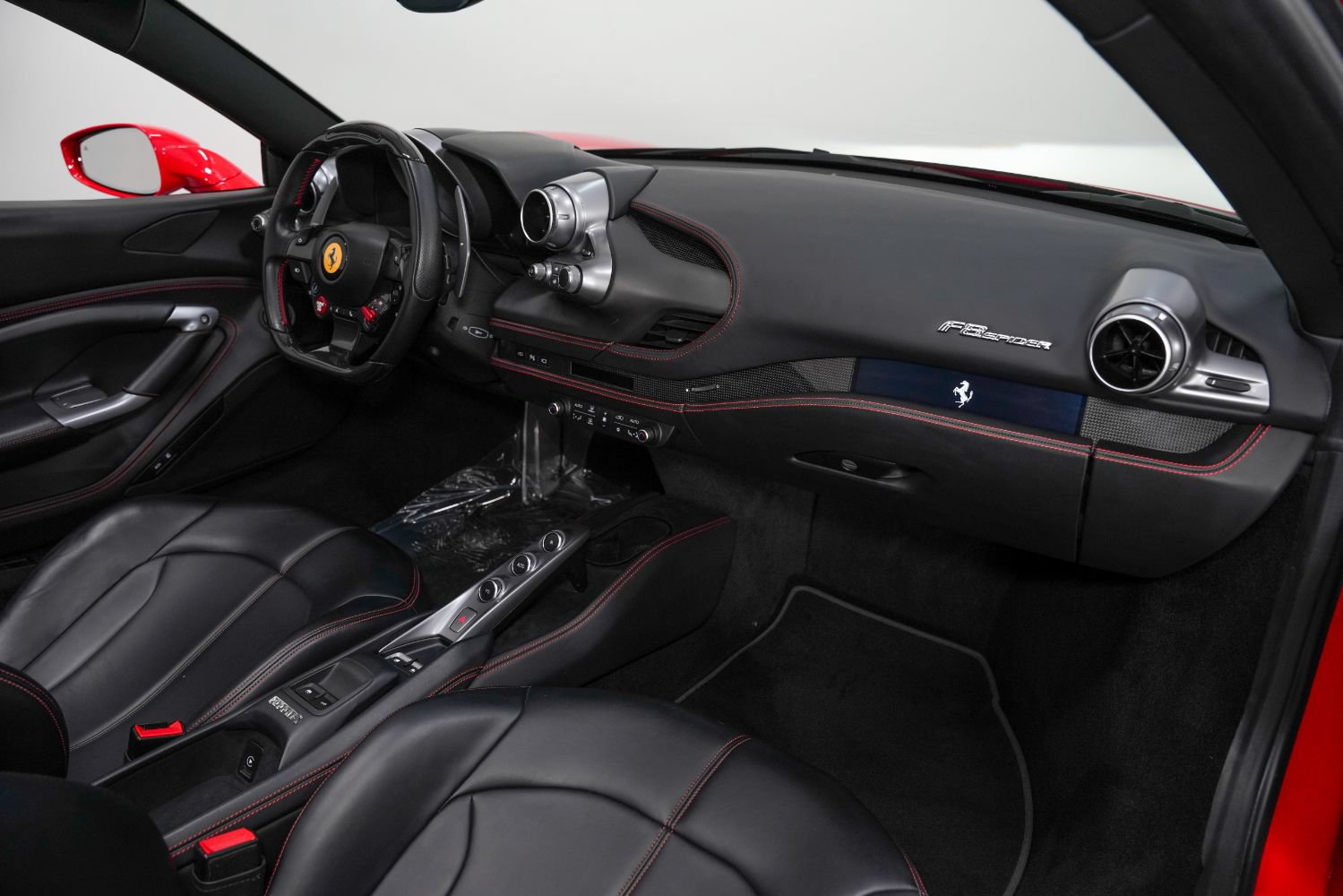 Used 2023 Ferrari F8 Tributo RWD image 32