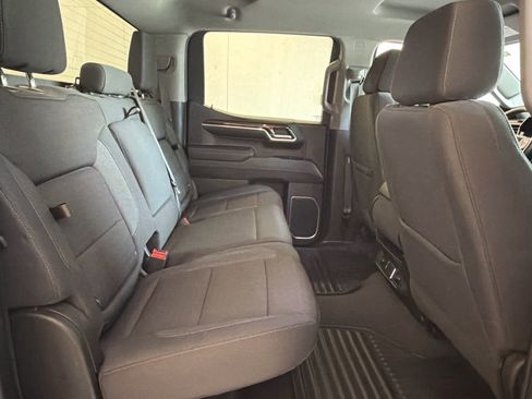 Used 2023 GMC Sierra 1500 Elevation image 27