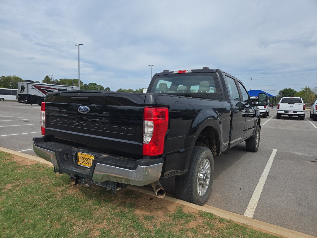 Used 2020 Ford F250 XL w/ STX Appearance Package AWD/4WD image 3
