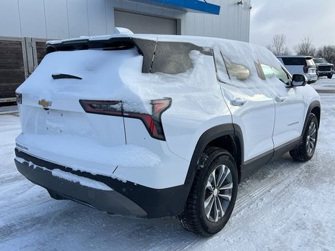 Used 2025 Chevrolet Equinox LT w/ Safety and Technology Package image 5