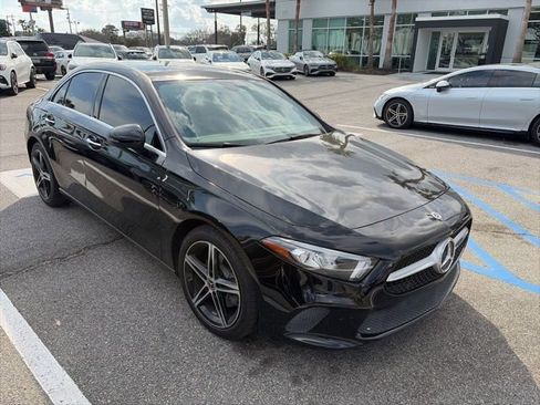 Used 2022 Mercedes-Benz A 220 image 3
