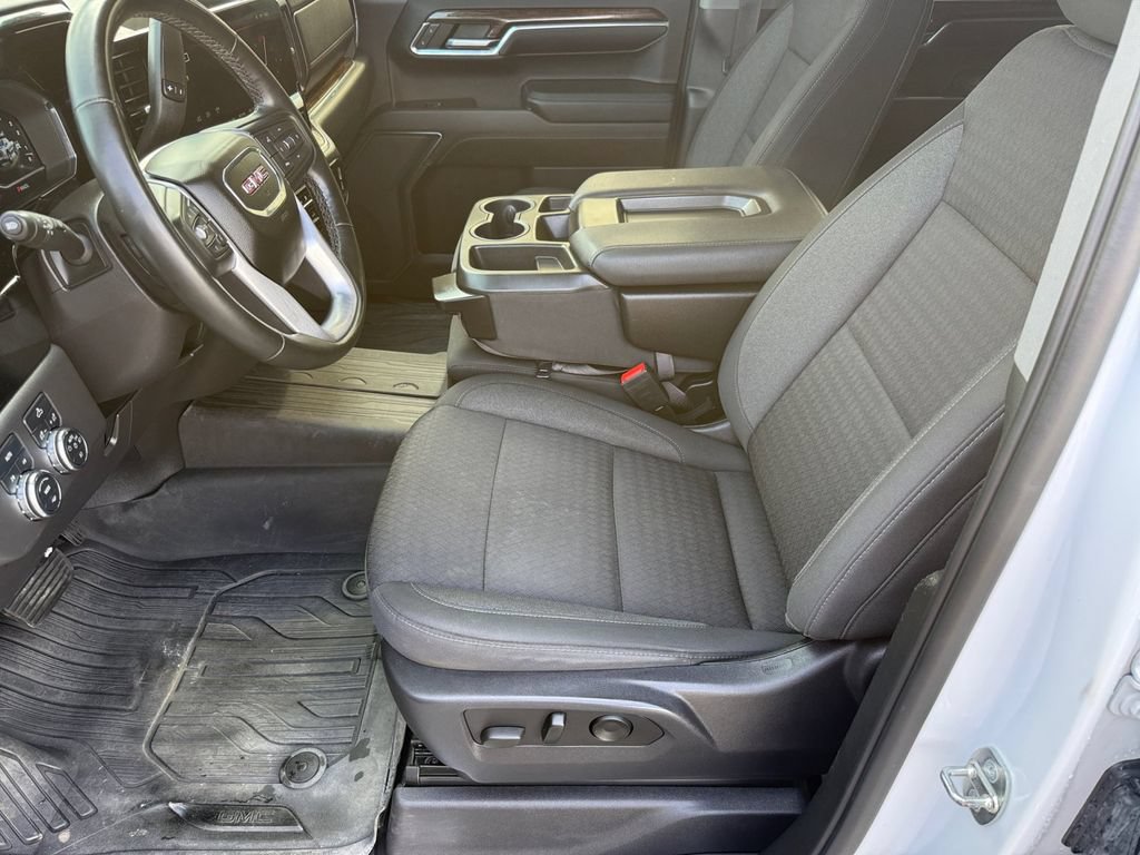 Used 2023 GMC Sierra 1500 Elevation AWD/4WD image 10