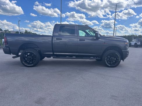 New 2026 RAM 2500 Tradesman AWD/4WD image 2