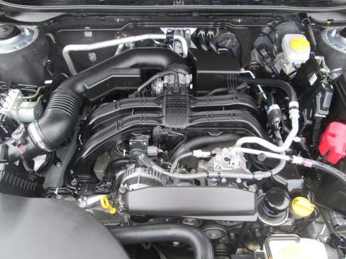 Used 2024 Subaru Outback Premium image 25