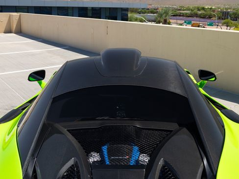 Used 2020 McLaren 620R RWD image 38
