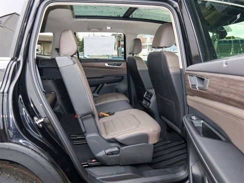 New 2026 Volkswagen Atlas SEL AWD/4WD image 33
