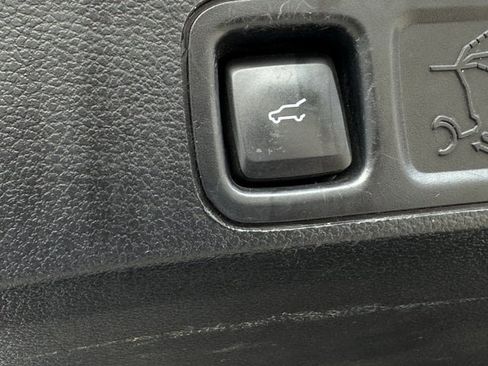 Used 2020 Ford Expedition XLT w/ Equipment Group 202A image 32