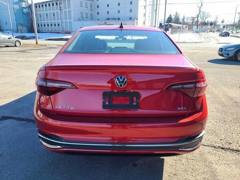 Used 2023 Volkswagen Jetta SEL image 8