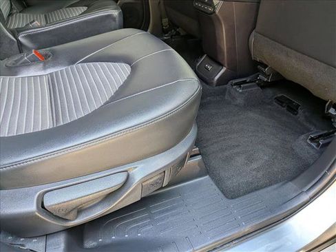 Certified 2025 Toyota Highlander XSE AWD/4WD image 18