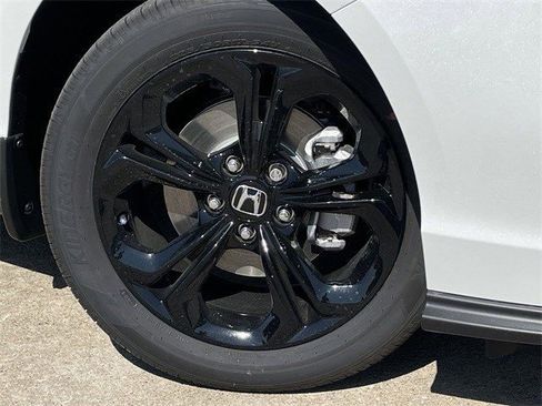 New 2025 Honda Accord SE image 8