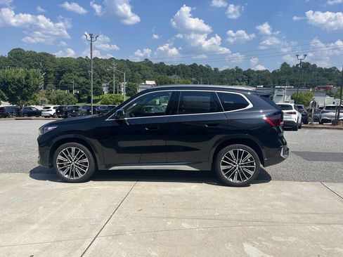 Certified 2025 BMW X1 xDrive28i w/ Technology Package image 5