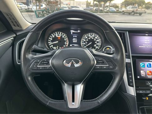 Used 2020 INFINITI Q50 Luxe image 17