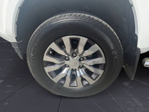 Used 2023 Toyota Tacoma Limited AWD/4WD image 14