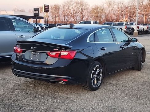 Used 2019 Chevrolet Malibu RS w/ LPO, Convenience Package 2 image 2