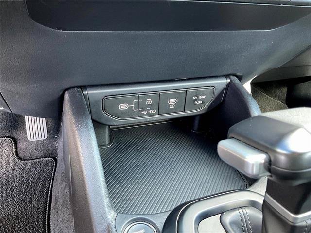 Used 2025 Kia K4 FWD image 22