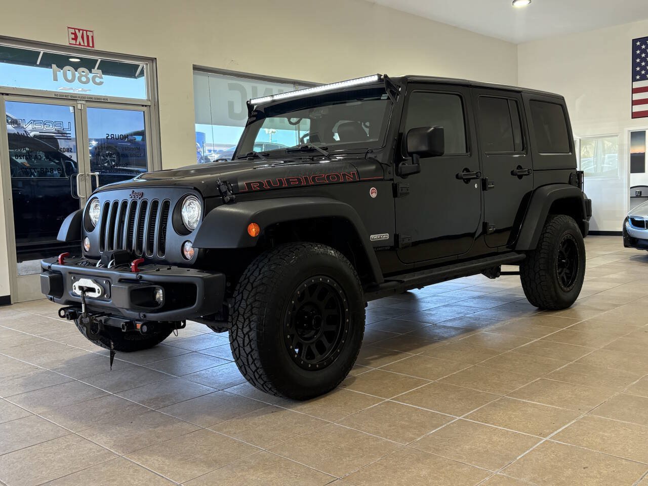 Used 2017 Jeep Wrangler Unlimited Rubicon AWD/4WD image 3
