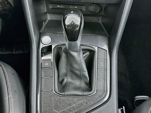Used 2024 Volkswagen Tiguan Wolfsburg Edition FWD image 24
