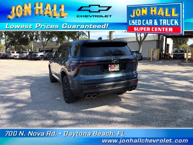Used 2024 Chevrolet Traverse LS w/ Midnight/Sport Edition AWD/4WD image 8
