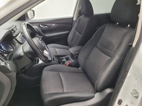 Used 2020 Nissan Rogue SV FWD image 17