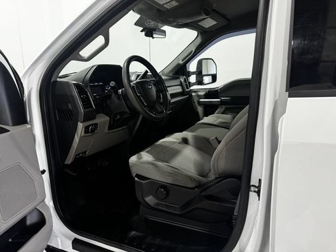 Used 2019 Ford F250 XLT AWD/4WD image 13