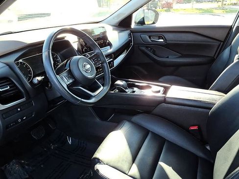 Used 2023 Nissan Rogue SL w/ SL Premium Package AWD/4WD image 14