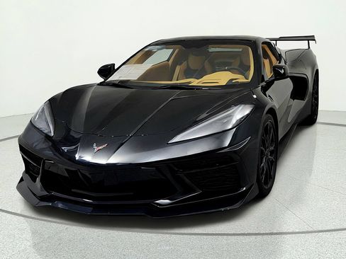 Certified 2023 Chevrolet Corvette Stingray Premium Conv w/ Z51 Performance Package RWD image 8