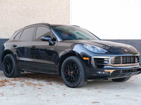 Used 2017 Porsche Macan GTS w/ Premium Package Plus image 4