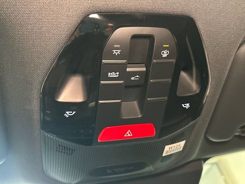 New 2027 Kia Seltos X-Line SX w/ X-Line SX Prestige Package AWD/4WD image 28