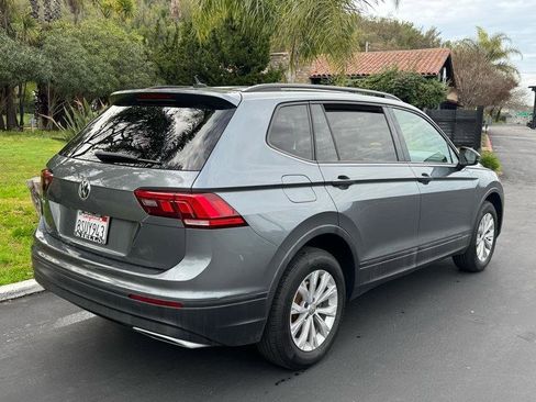 Used 2020 Volkswagen Tiguan S image 6