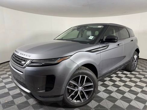 Used 2025 Land Rover Range Rover Evoque S image 2