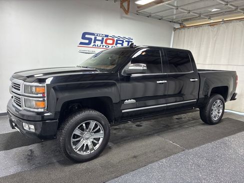 Used 2015 Chevrolet Silverado 1500 High Country w/ High Country Premium Package image 1
