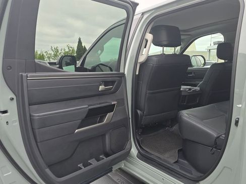 Used 2024 Toyota Tundra Limited AWD/4WD image 15