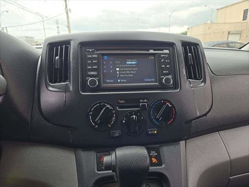 Used 2018 Nissan NV200 SV w/ Navigation Package FWD image 9