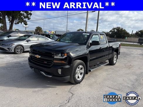 Used 2017 Chevrolet Silverado 1500 LT w/ All Star Edition image 2