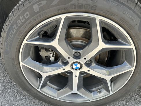Used 2017 BMW X1 xDrive28i AWD/4WD image 14