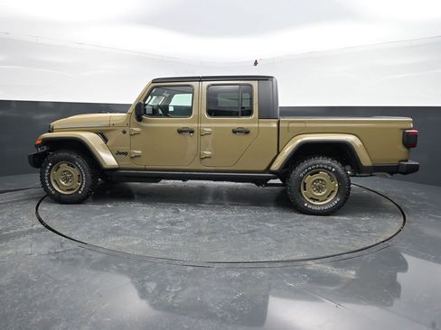 New 2026 Jeep Gladiator Willys AWD/4WD image 4