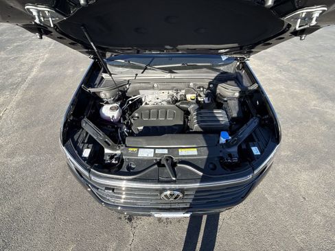 New 2026 Volkswagen Atlas Cross Sport SEL R-Line image 27