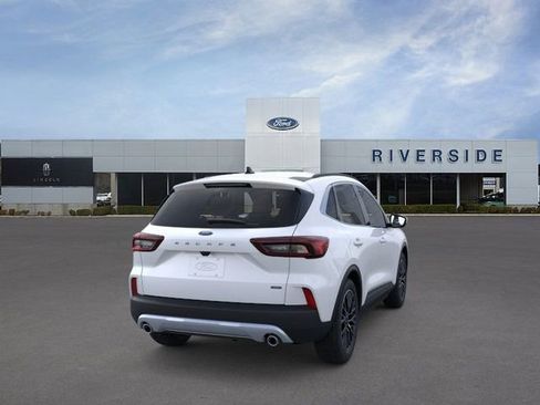 New 2025 Ford Escape SE w/ PHEV Premium Package image 8