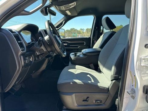 Used 2024 RAM 2500 Big Horn image 9