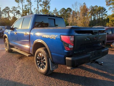 Used 2020 Nissan Titan PRO-4X w/ Pro-4x Convenience Package image 6