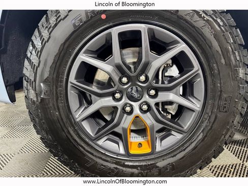 Used 2025 Ford Expedition Tremor AWD/4WD image 37
