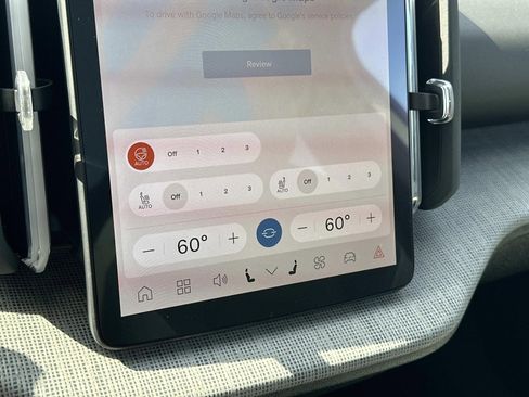 New 2026 Volvo EX30 Cross Country Ultra w/ Protection Package Premier image 24