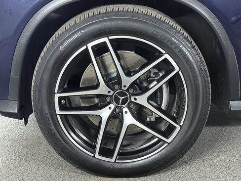 Used 2019 Mercedes-Benz GLE 43 AMG GLE 43 AMG image 17