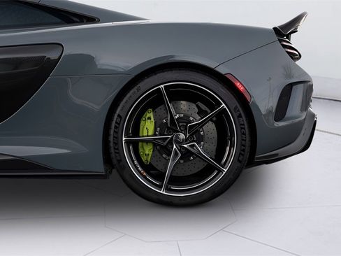 Used 2016 McLaren 675LT Coupe image 32
