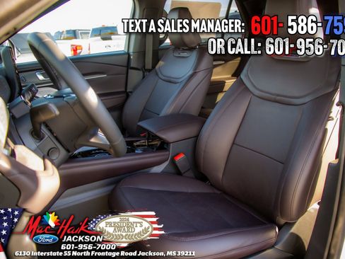 New 2026 Ford Explorer Platinum image 38